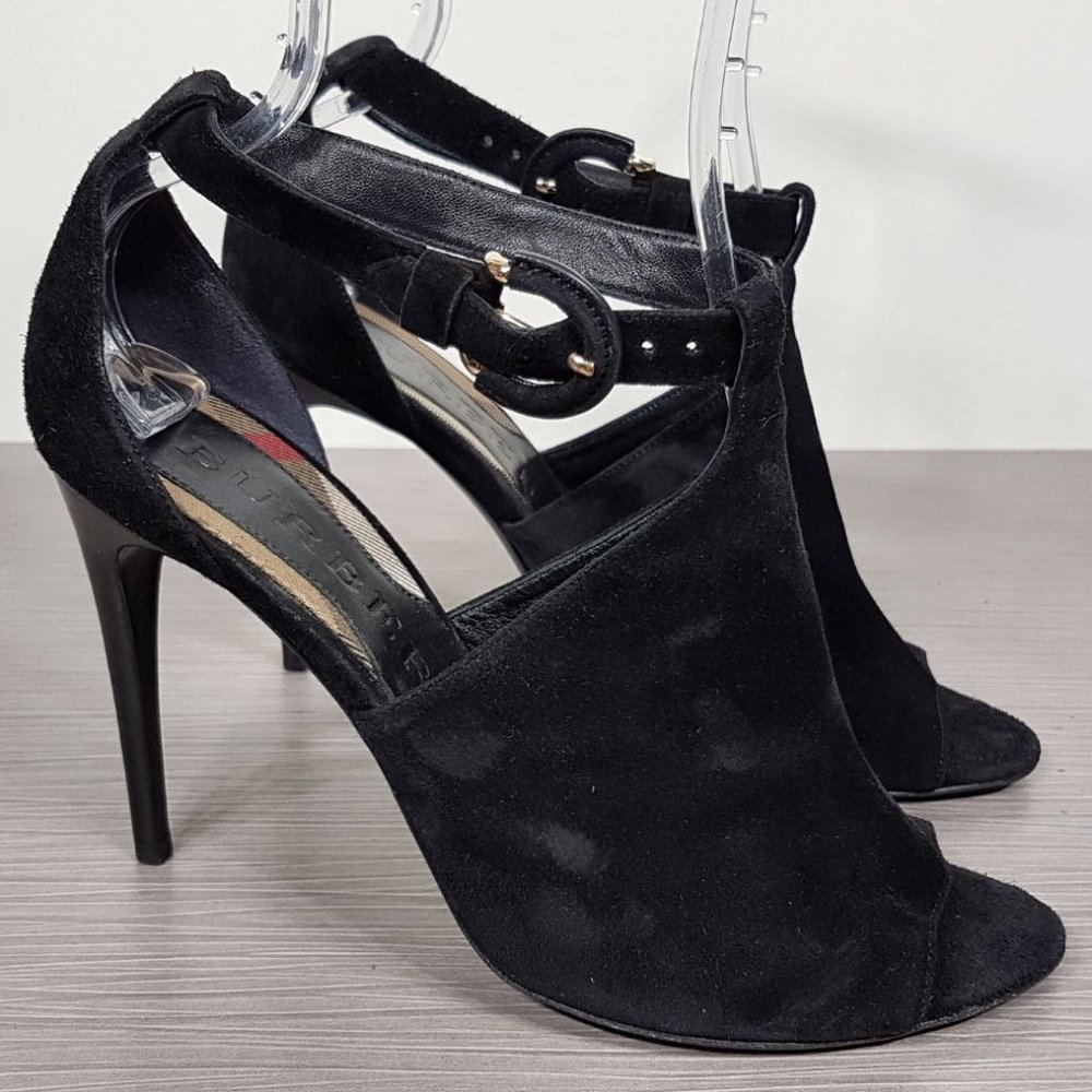 Burberry 'Luddington' Sandal Black Suede Womens Size 10 / 40